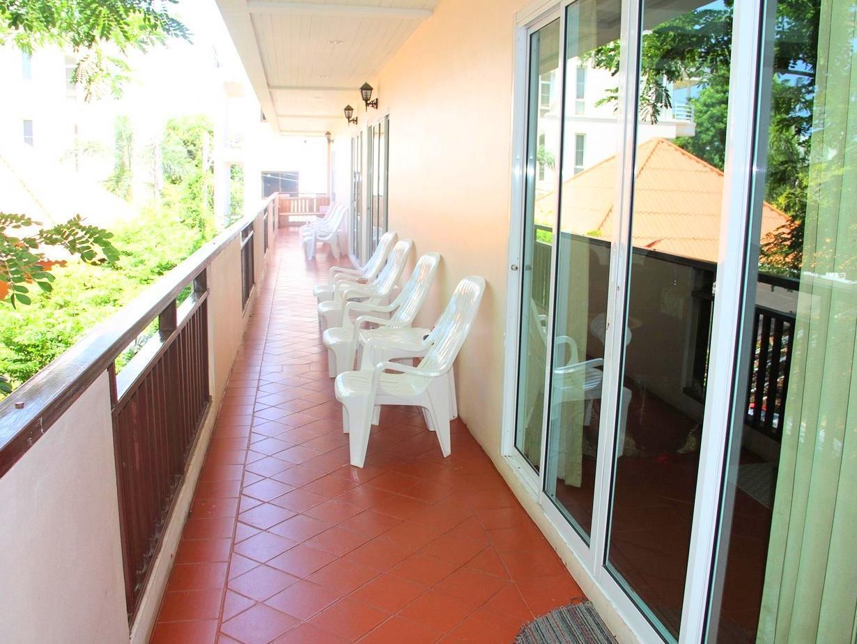 The Phen House Hotell HHQ Exteriör bild